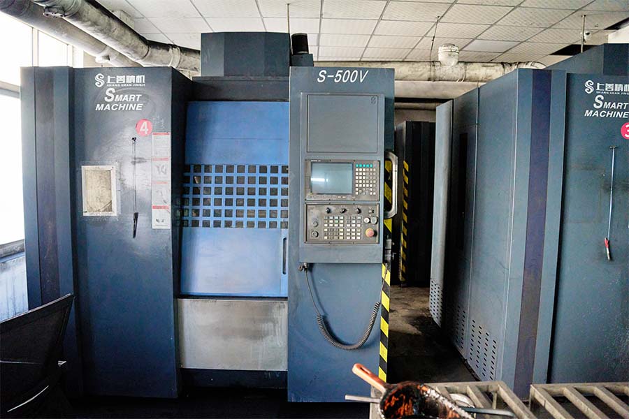 معدات المنتج